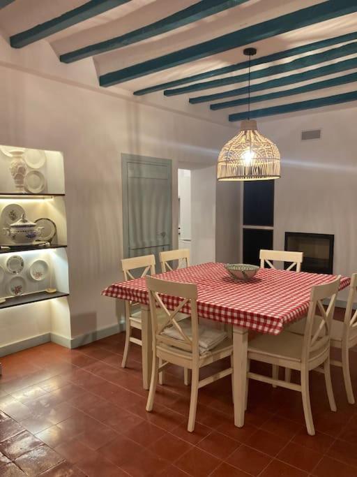 הוילה Aigues Casa Clara Pueblo, Mar Y Montana מראה חיצוני תמונה